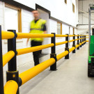 Traffic+ iFlex Barrier che separano muletto e pedone.jpg