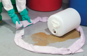 Tamponi e salsicciotti assorbenti neutralizzanti per acidi